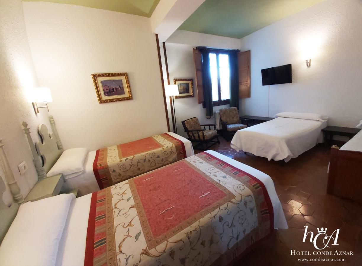 Hotel Conde Aznar à Jaca Extérieur photo