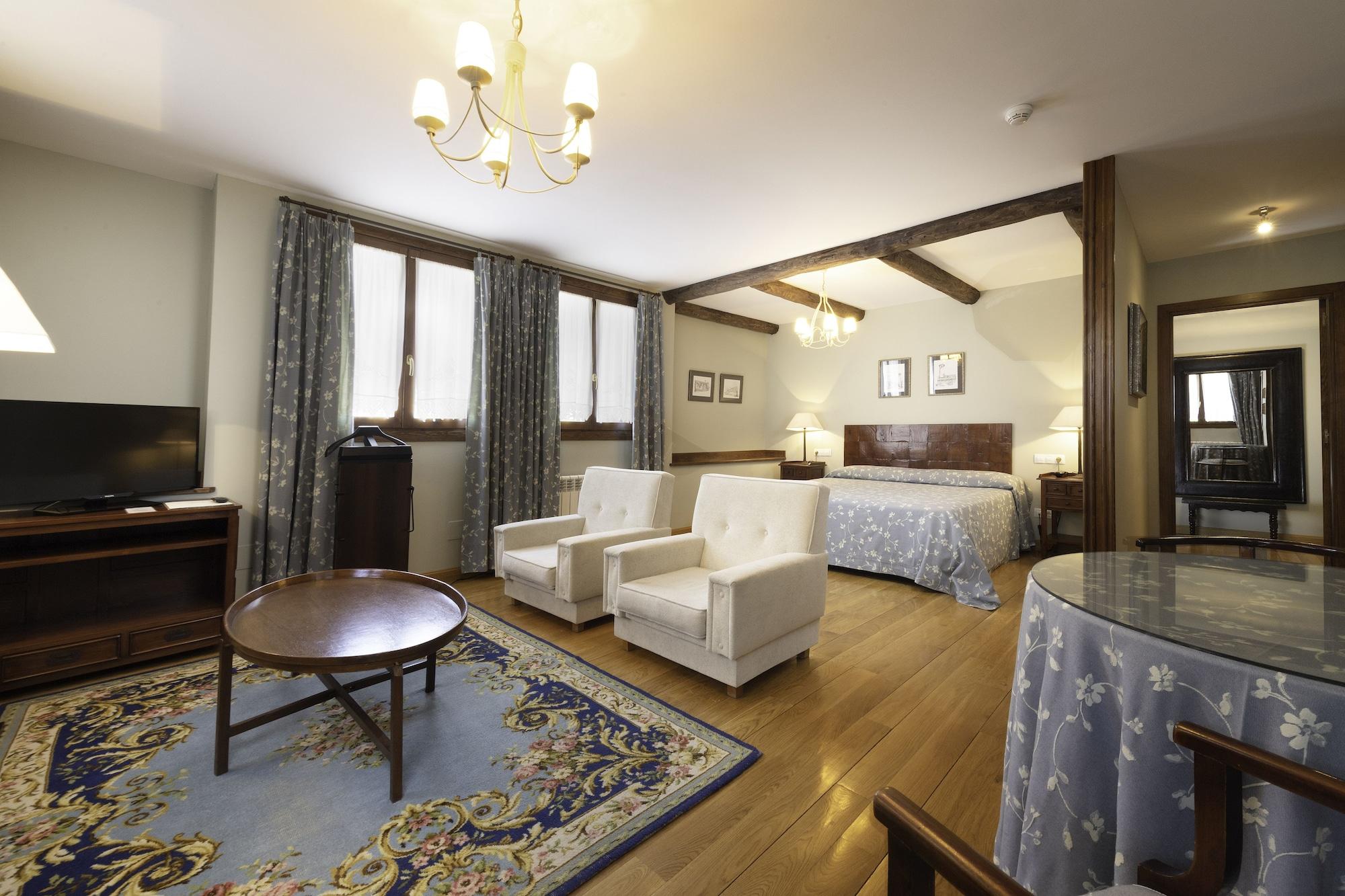 Hotel Conde Aznar à Jaca Extérieur photo