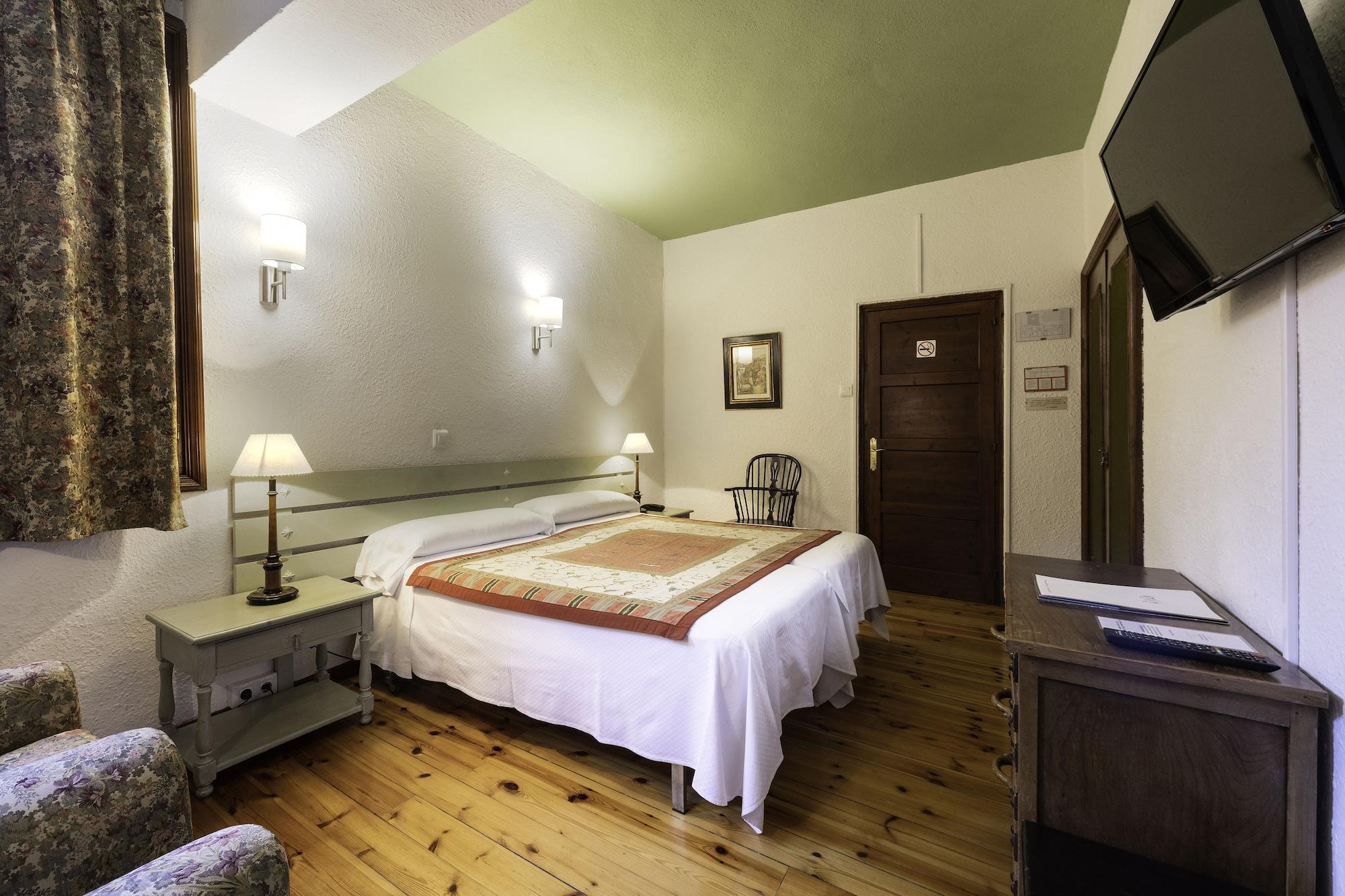 Hotel Conde Aznar à Jaca Extérieur photo