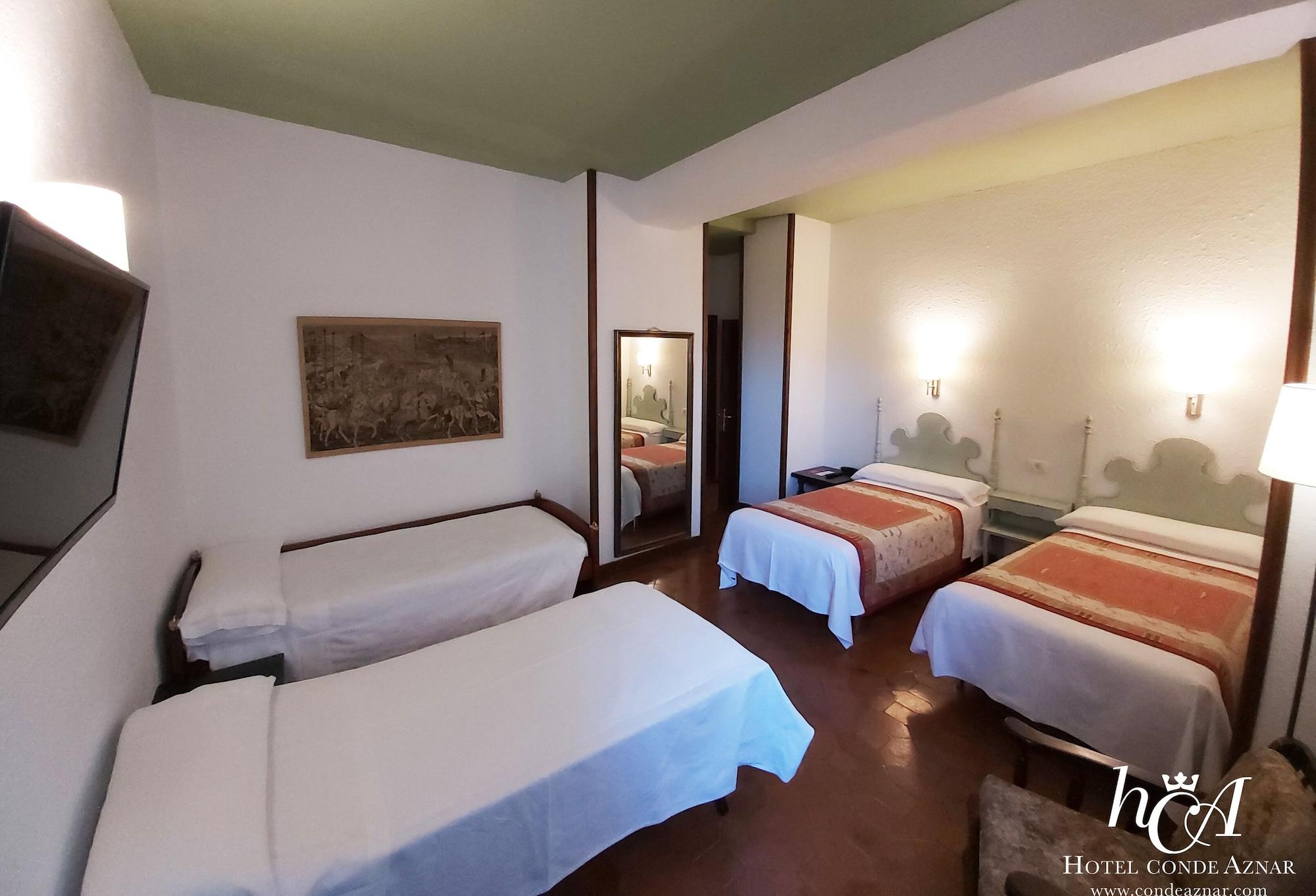 Hotel Conde Aznar à Jaca Extérieur photo